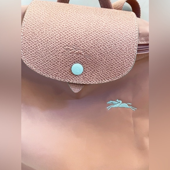 ❌SOLD❌LONGCHAMP Le Pliage Club Backpack - Picture 4 of 16